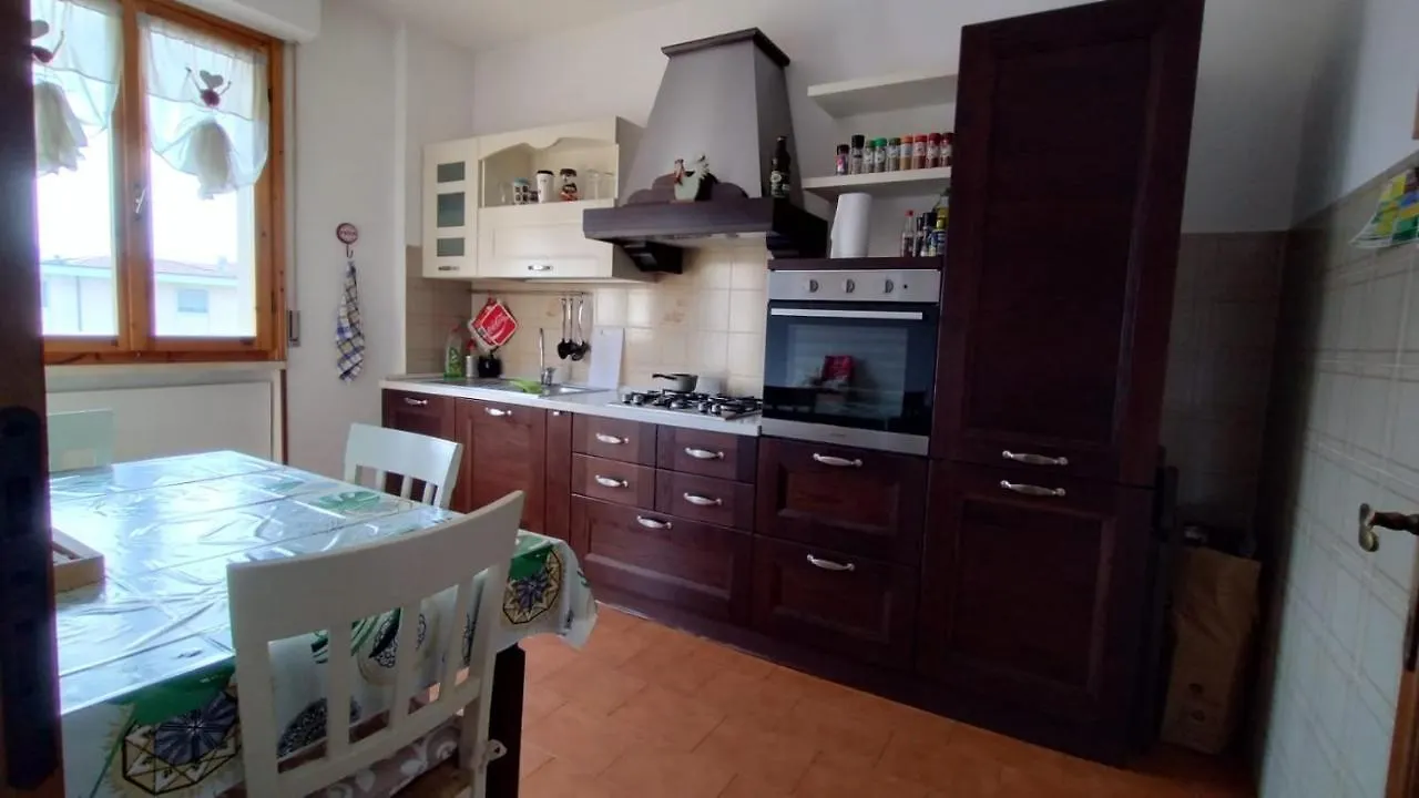 La Casa Dei Viaggiatori - Viareggio - Posto Auto Gratuito Apartamento 0*,  Itália