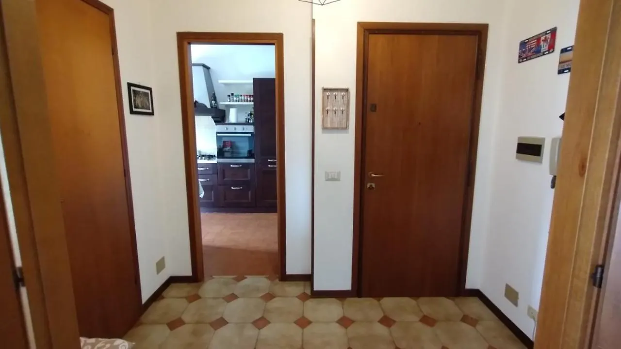 La Casa Dei Viaggiatori - Viareggio - Posto Auto Gratuito Apartment